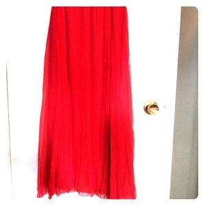 RED FLOATY MAXI SKIRT (S/M)